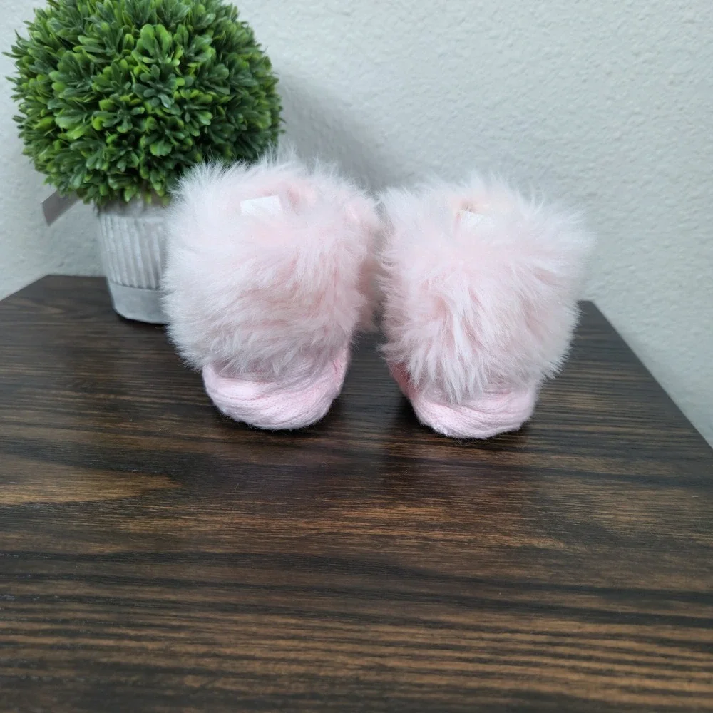 Stepping Stones Baby Girl‎ Pink Cable Knit Fur Trim Booties Newborn 0-6 m
